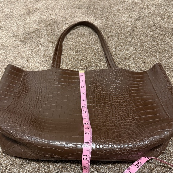 Old Navy Brown Croc-Embossed Bag Vegan Leather Tote - Picture 8 of 8